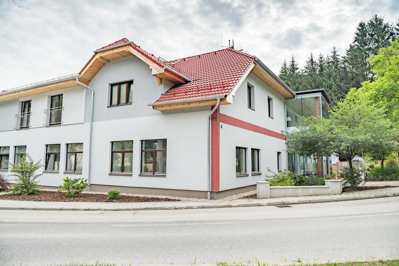 Smart Liv'In Laabnerhof Apartman Laaben Kültér fotó